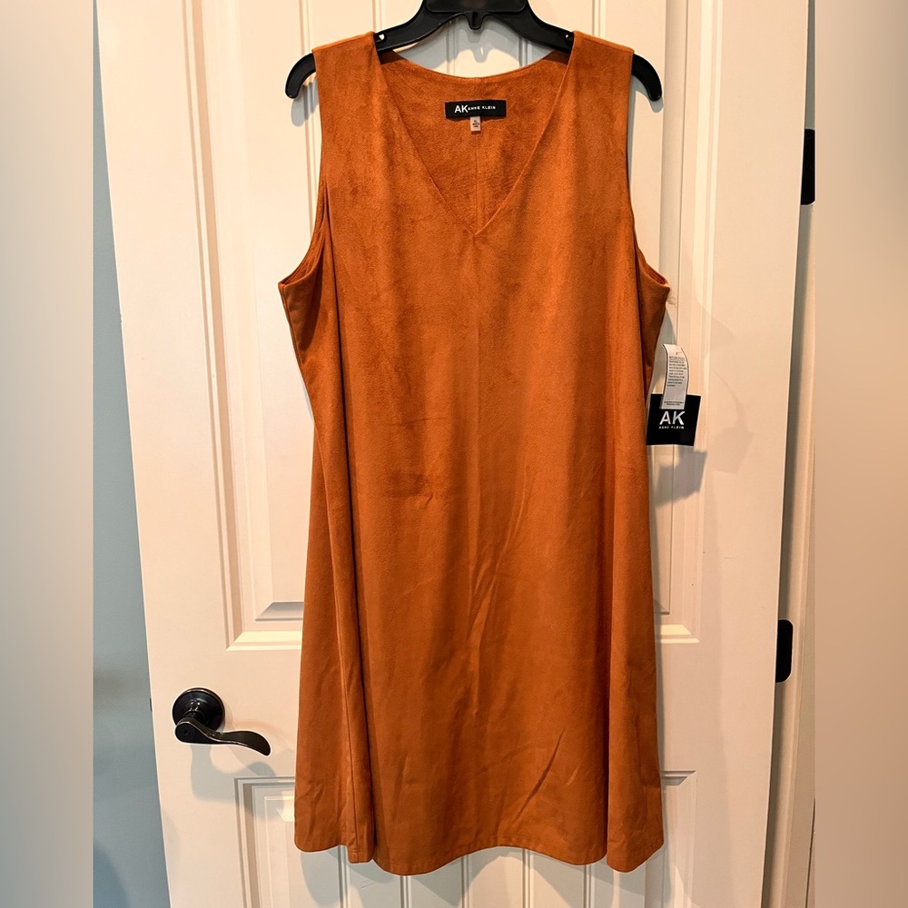 NWT Anne Klein Faux Suede Dress Woman Size XL Sienna Color Modern Chic Stunning